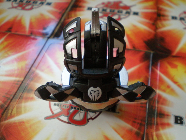 File:Darkus Alpha Hydranoid Evolutions back.jpg