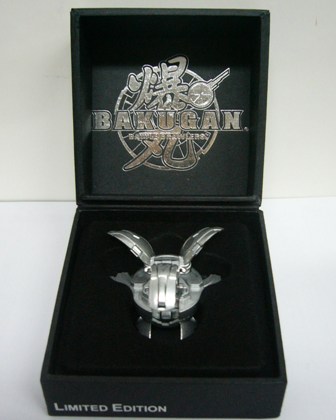 File:BakuCon 2007G Dragonoid.jpg