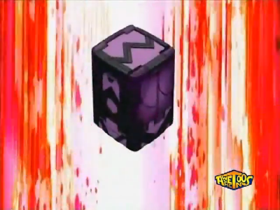 File:Falconfly prism (close).png