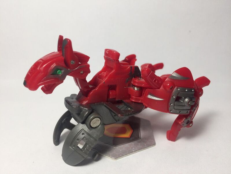 File:Pyrus Orbeum (open).jpg