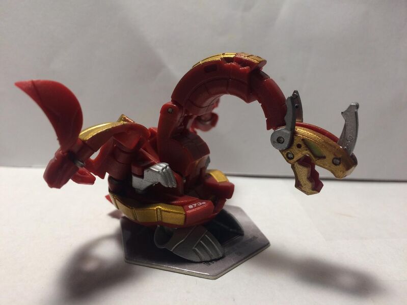 File:Pyrus BakuGold Iron Dragonoid 870G.jpg