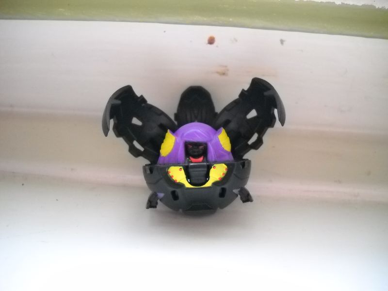 File:Darkus Harpus.jpg