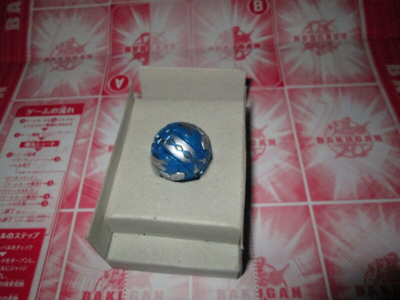 File:KeithStrife Cardboardinner.jpg