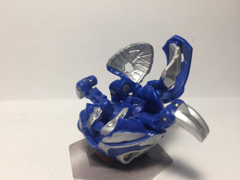 File:Aquos Roxtor 860G.jpg