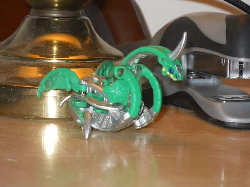File:Bakugankrakenoid.jpg