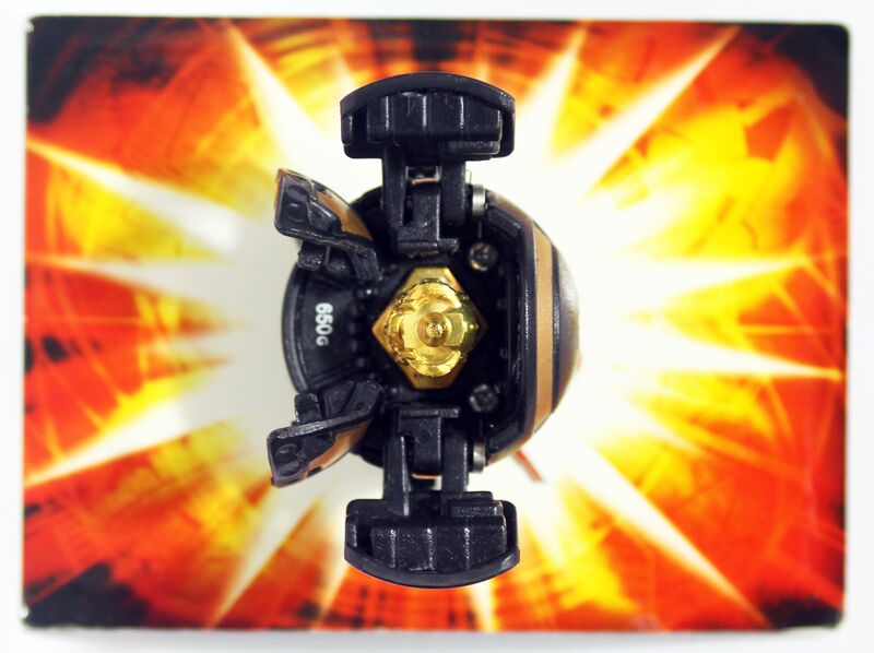 File:Bronze Attack Darkus Fourtress incomplete open top.jpg