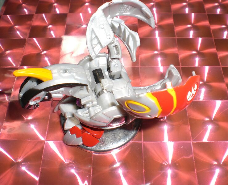 File:Keithstrife BBT04 Helios03.jpg