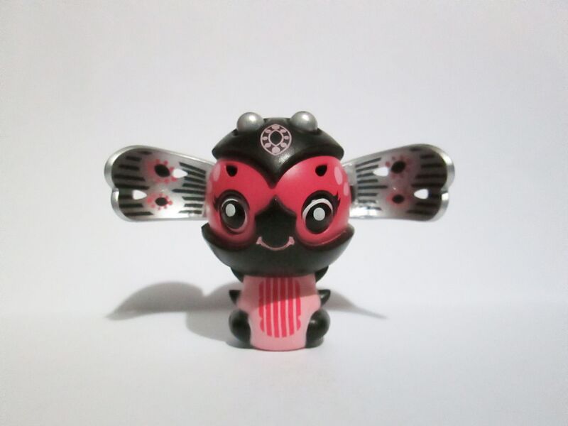 File:KeithStrife Zooble Buzzabelle.JPG