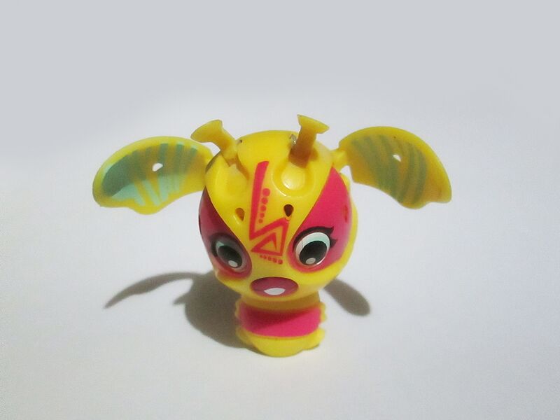 File:KeithStrife Zoobles Chatteroos Chirpley.jpg