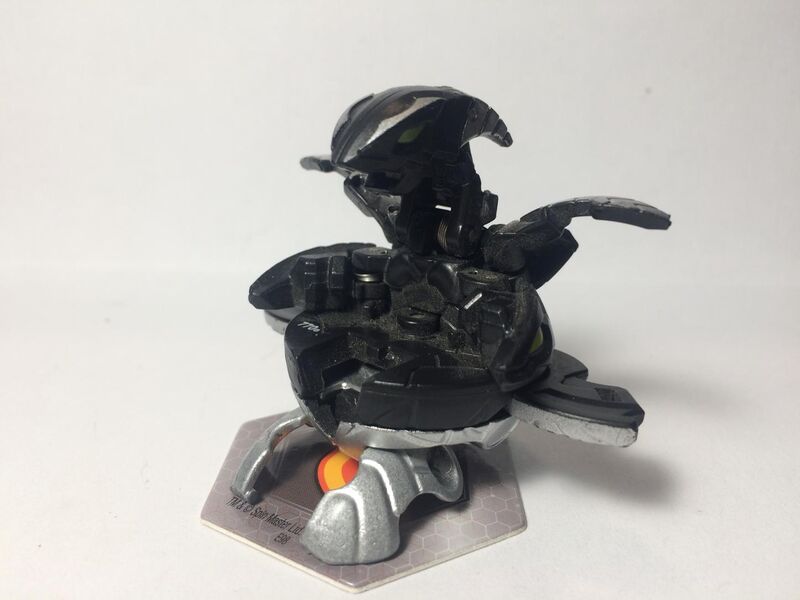 File:Darkus Cyclone Percival 770G.jpg