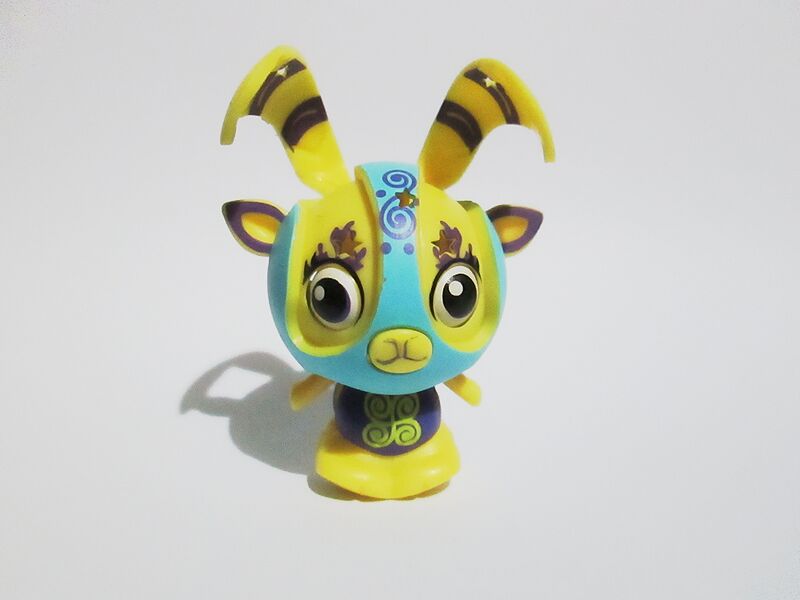 File:KeithStrife Zoobles Raymond.JPG