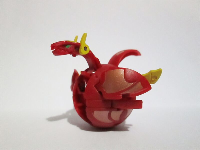 File:KeithStrife Pyrus PyroDragonoid.JPG