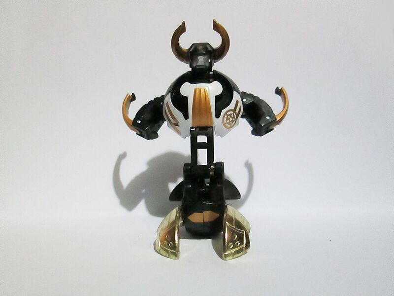 File:KeithStrife Haos GiganTaures.JPG